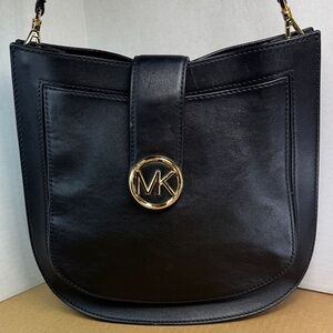 EUC Michael Kors Lillie Acorn Black Hobo Messenger Leather Shoulder Bag Purse